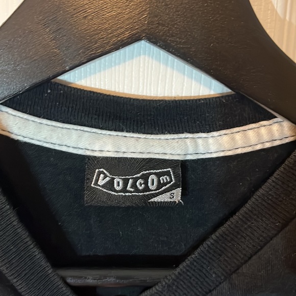 Skate Element Billabong Volcom boys bundle of three T shirts 2 small 1 large - Picture 5 of 7